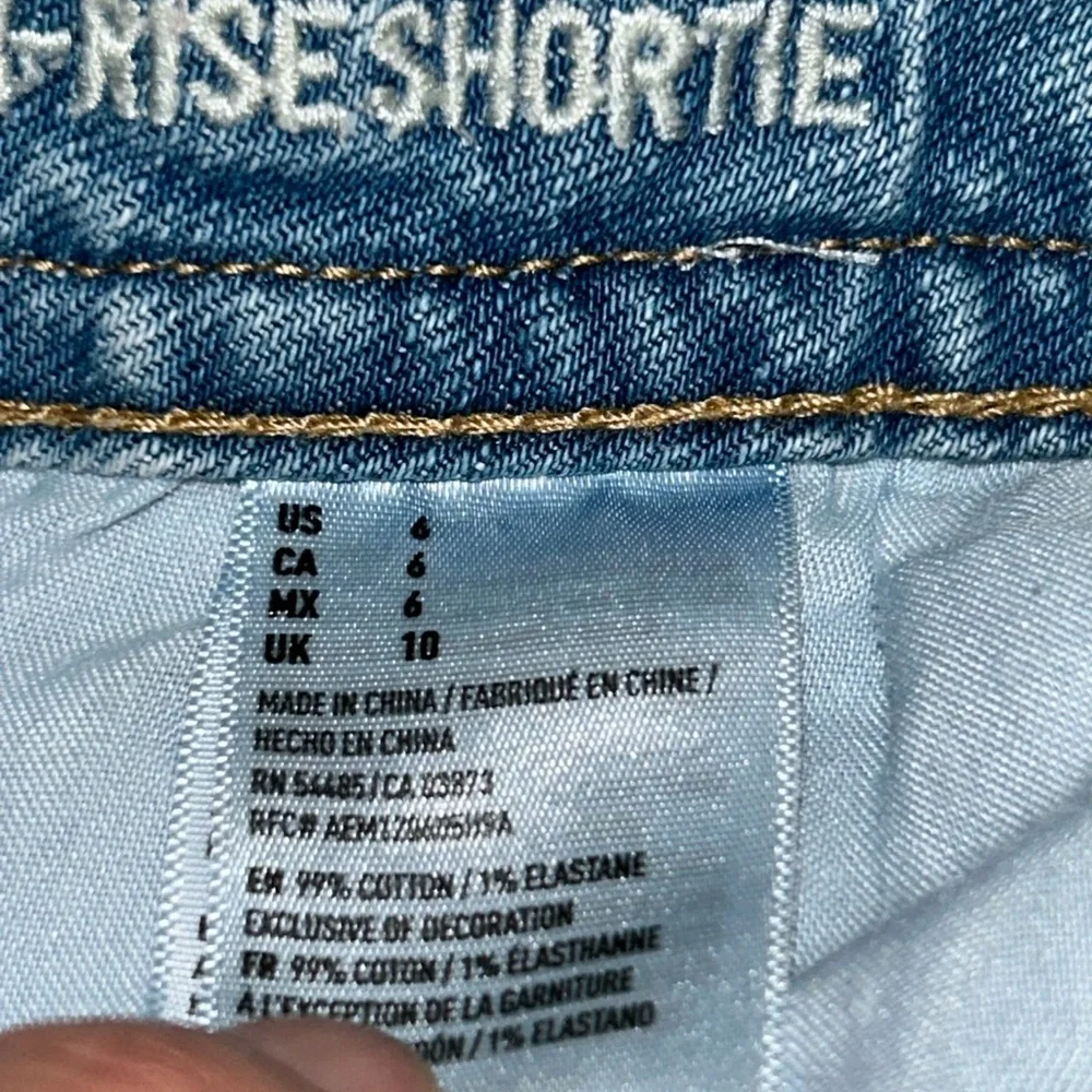 American Eagle Outfitters Blue Distressed Jean Shorts‎